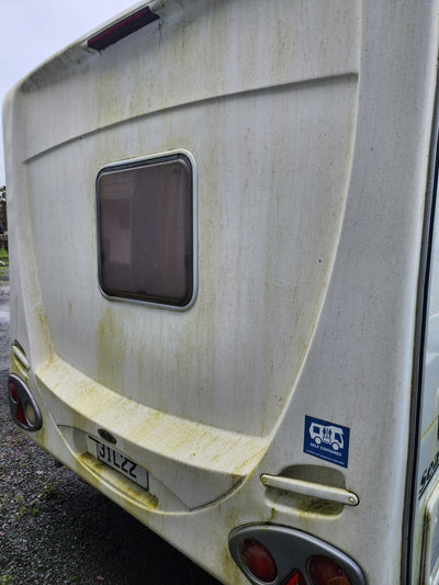 CARAVAN - Exterior Clean (including Roof, Vents, Windows, Awning, Tyres/Wheels and Solar Panels)